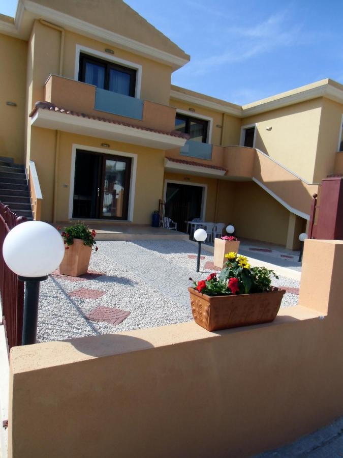 كاستيلساردو Residence Ibiscus المظهر الخارجي الصورة